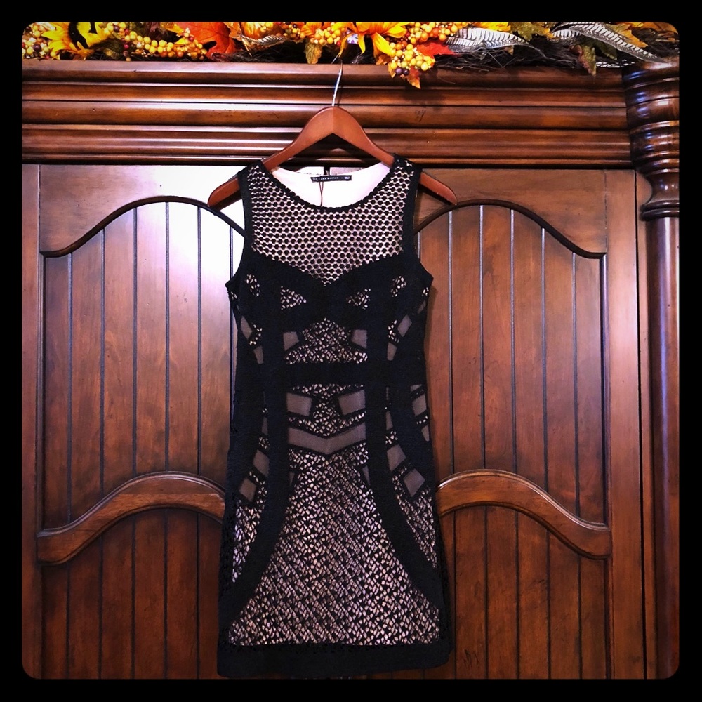 ZARA WOMAN BLACK KNIT DRESS